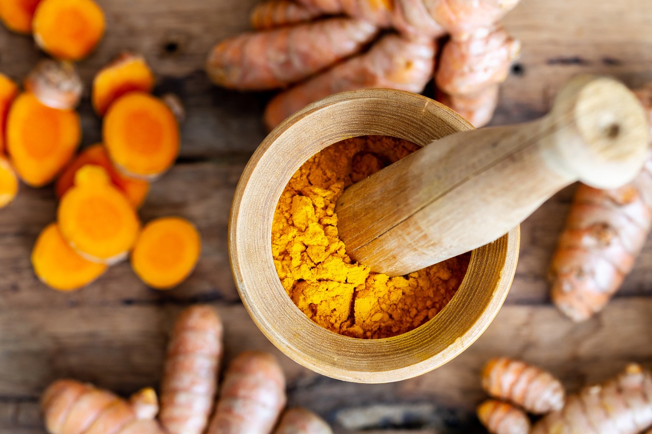 Curcumin Shows Promise as a Natural Replacement for BPA in Plastic Production