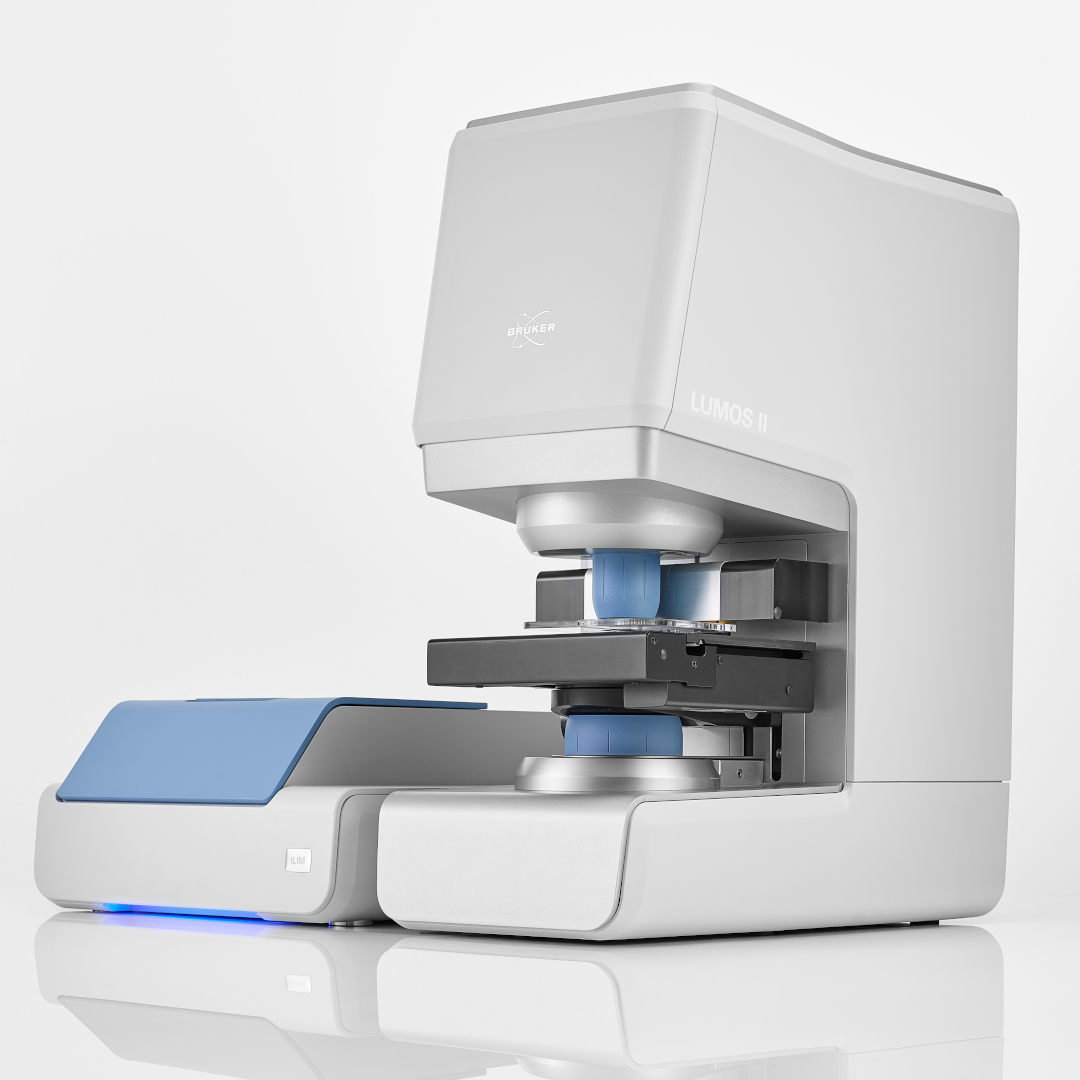 Microscope d'imagerie laser IR LUMOS II vu de côté. Wingguard fermé