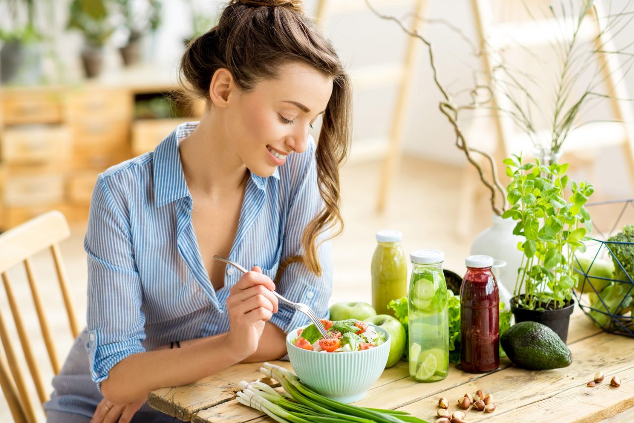 clinical-research-nutrition_622381799