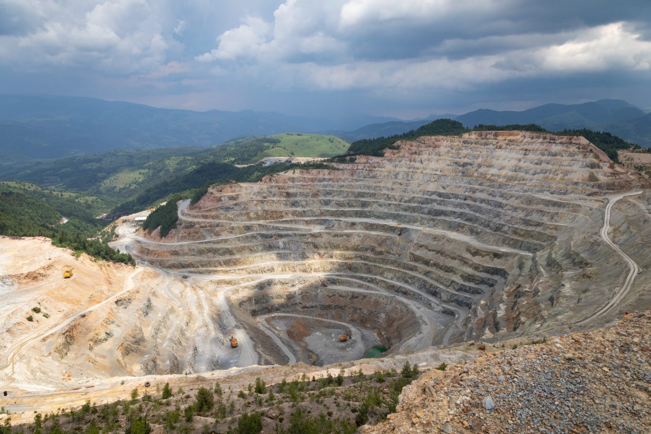 Open pit mine