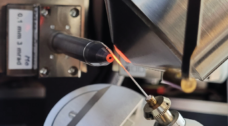 high pressure device. Crystallographic sample is contained inside a diamond anvil cell (DAC) ready for measurement.