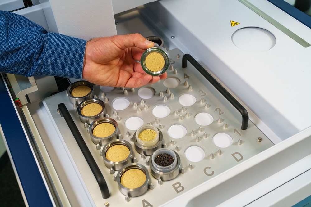 Feed & Ingredients | Bruker