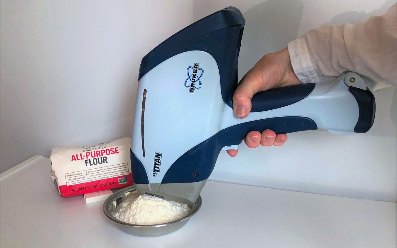 Using handheld XRF for the analysis of flour