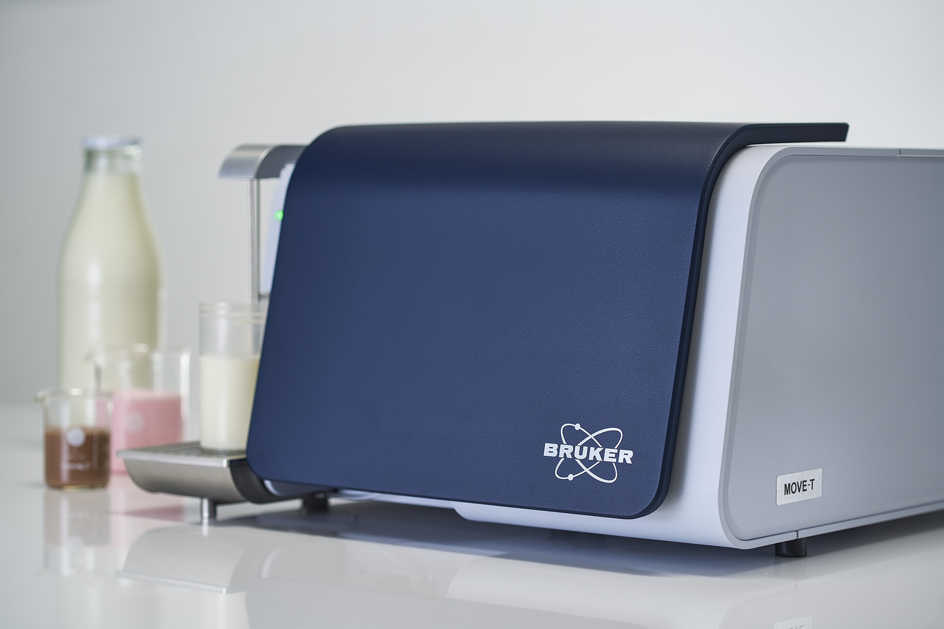 MOVE-T Liquid Dairy Analyzer