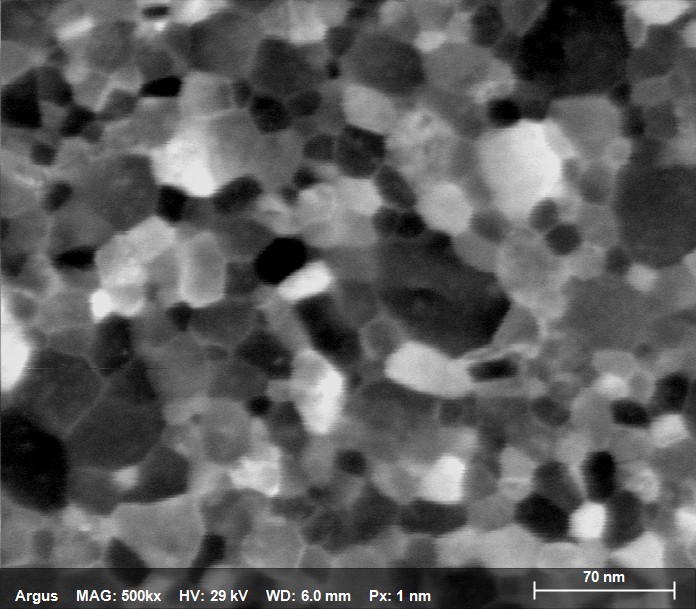 Ultra-high resolution BF-like image of a Ru thin film 