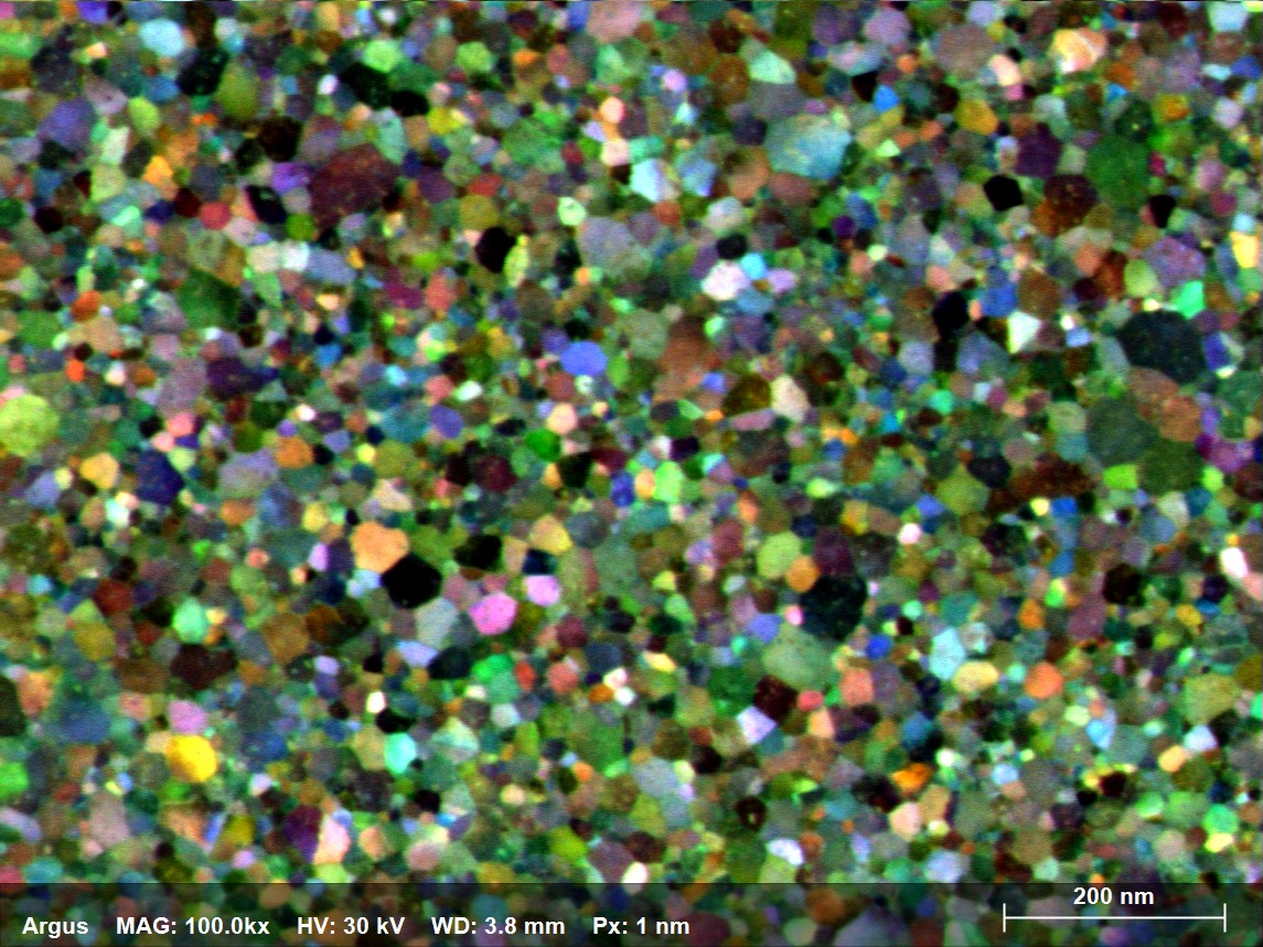 DF-like image of a Ru thin film acquired in 8s using steps of 1nm