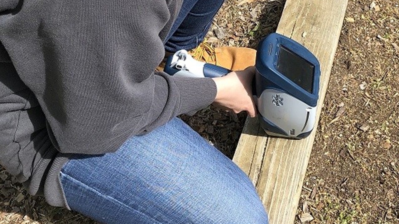Environmental Heavy Metals handheld XRF wood sample