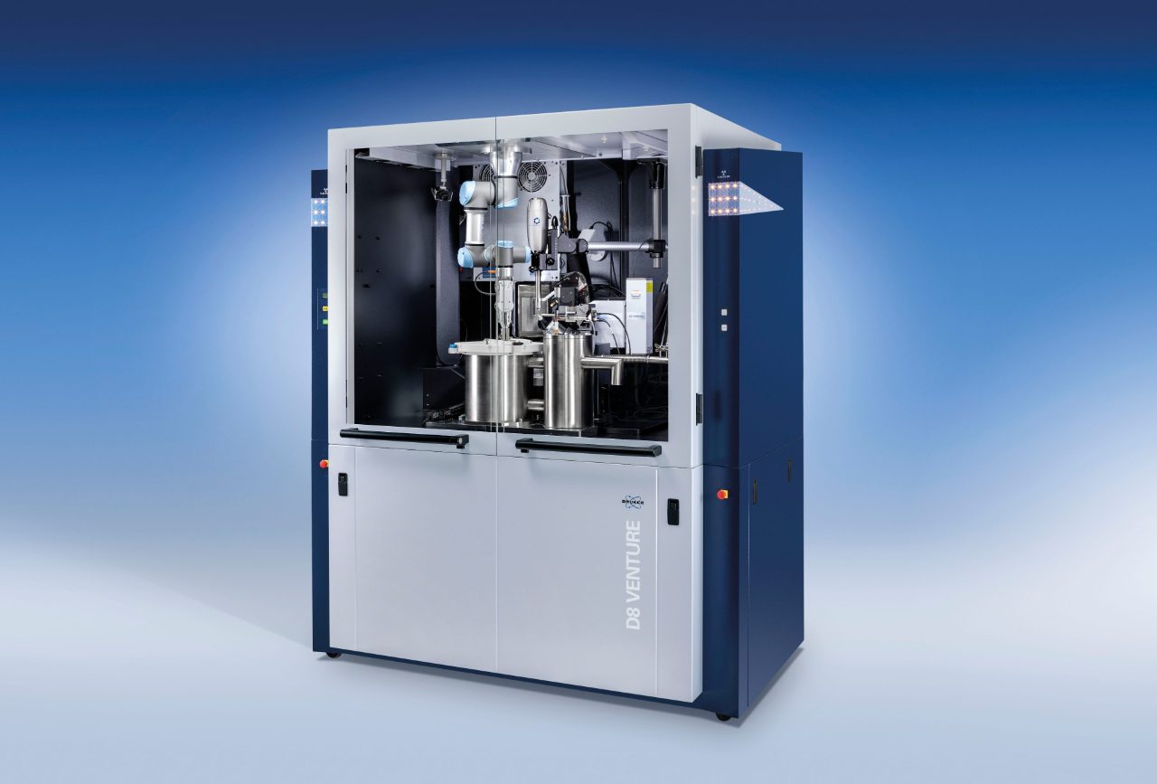 The D8 VENTURE BIOTOOLSTM offer an unprecedented combination of high performance, low maintenance and low cost of ownership. The system incorporates the IµS DIAMONDTM, the world’s brightest microfocus X-ray source and the PHOTON IIITM, a large area photon-counting X-ray detector. Its optional SCOUTTM robot can reliably handle 48 cryogenic samples automatically.