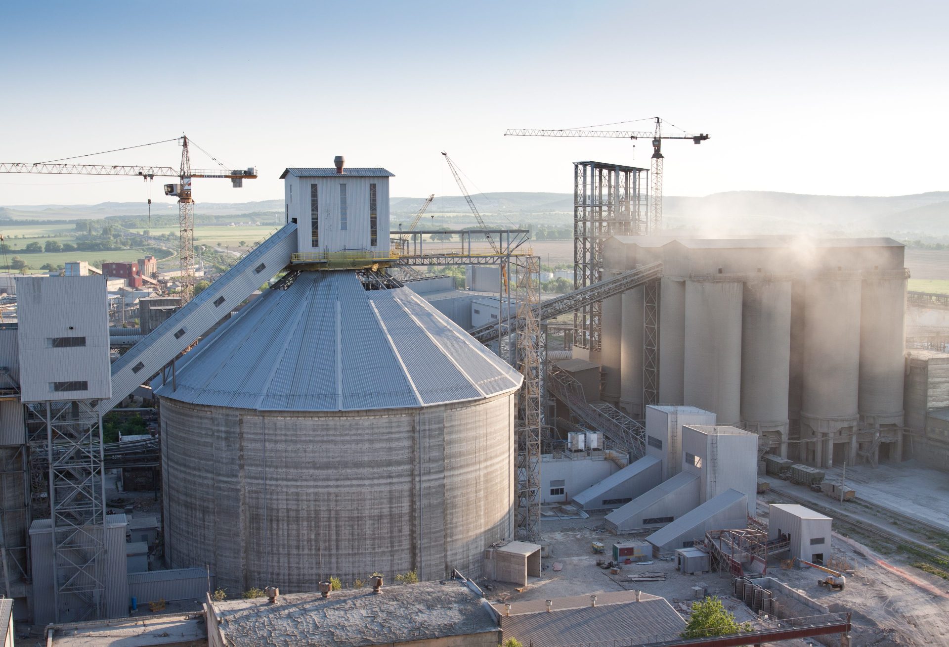Process-related analysis of all materials up to the finished product with XRF
