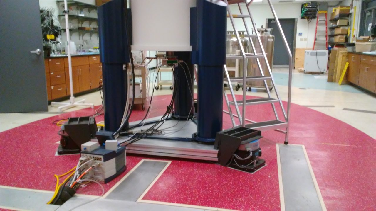 NMR Superconducting Bruker